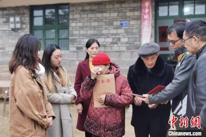 台胞为母寻亲：一段两岸间的家书情缘