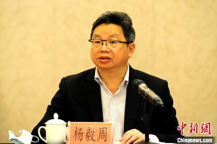 全国台联副会长杨毅周讲话。　张金川 摄