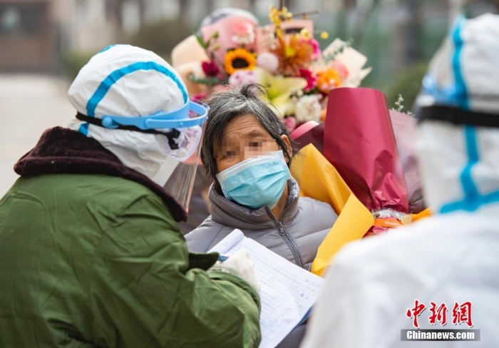 河北本轮疫情首批确诊患者治愈出院 转入康复观察