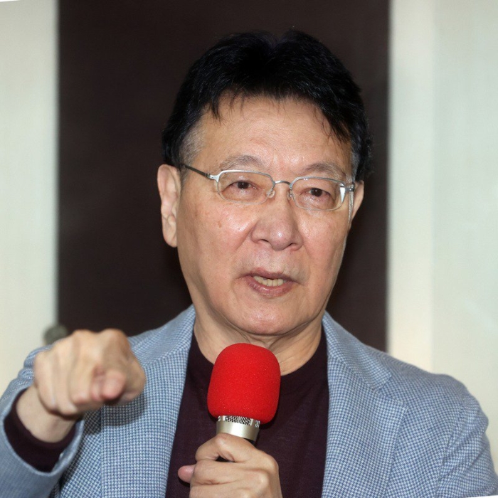 赵少康的忍狠稳能否出奇制胜？_1612862525958
