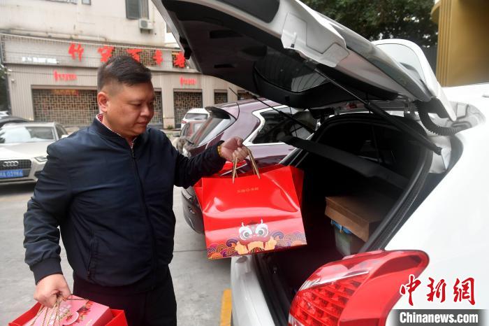 台胞留榕过年：“第二客厅”不打烊