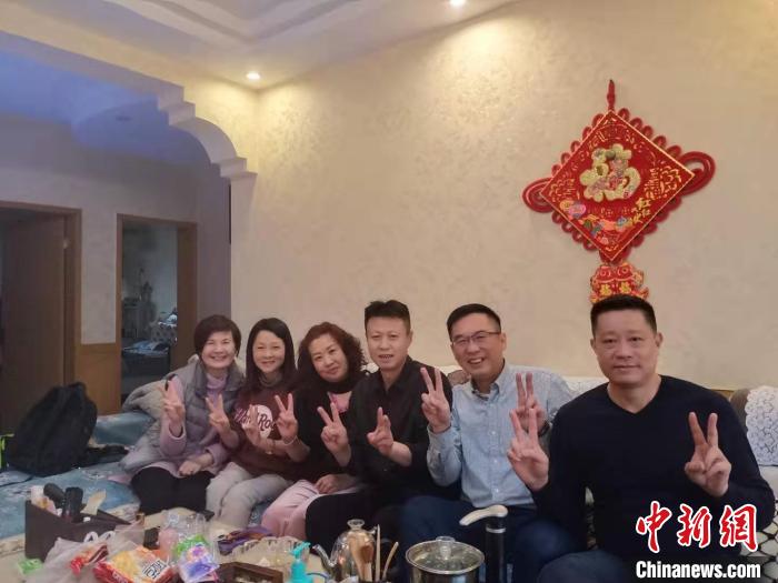 六旬台胞的首个“故乡年”：佛首回归我也回来了