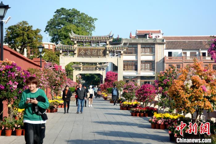 福建漳州古城：一条老街，连接着两岸