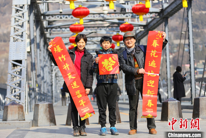 点击进入下一页