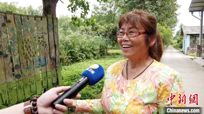 在川台胞首获省级“三八红旗手”荣誉称号