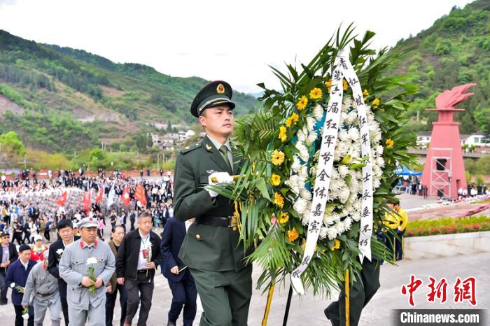点击进入下一页