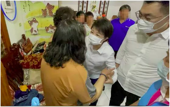 点击进入下一页