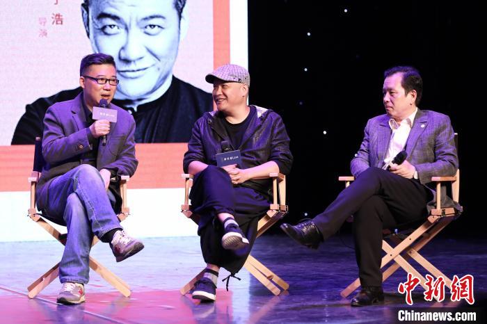 何谓英雄何谓诗？李修文“把命放在诗里”著《诗来见我》