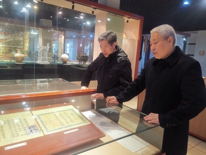 点击进入下一页