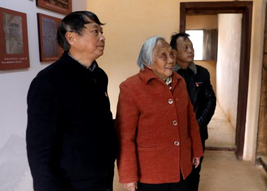 点击进入下一页