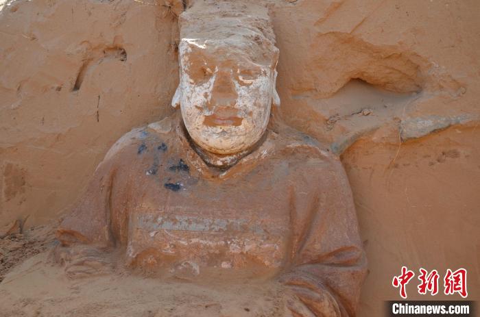 显应宫内泥塑造像。　陕西省考古研究院供图