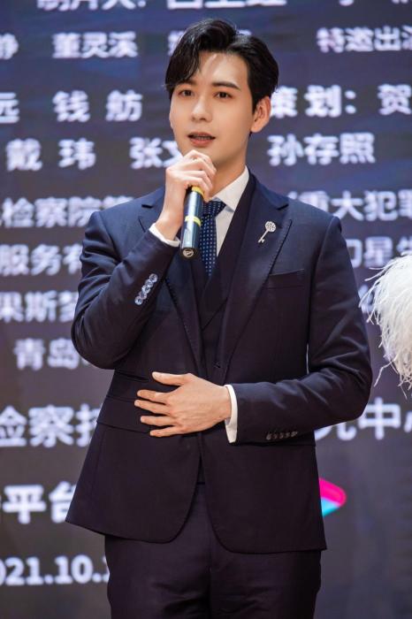 点击进入下一页