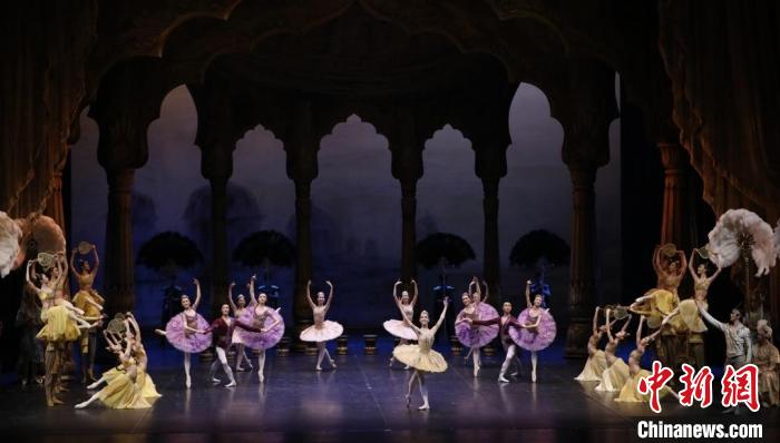中外芭蕾大师将“云”聚第五届中国国际芭蕾演出季线下经典亦精彩