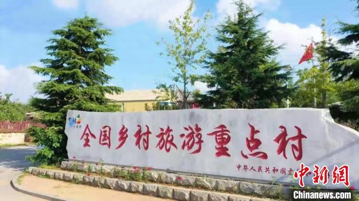 图为小南村一景。　杨毅 摄