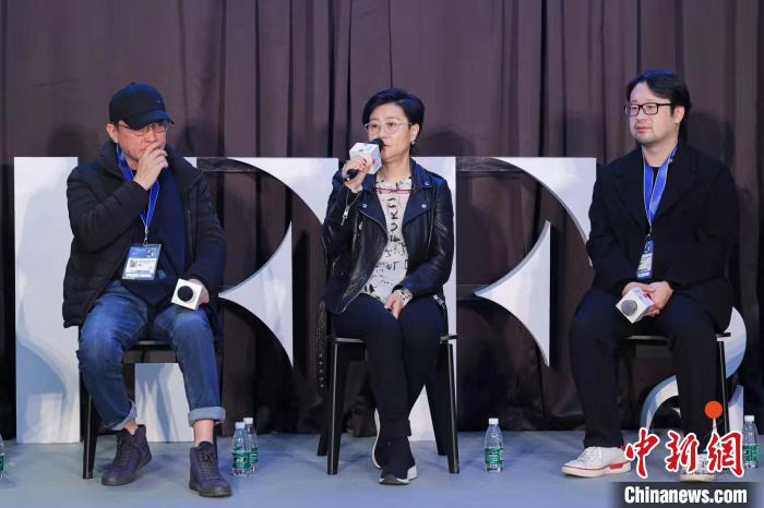 导演李少红谈电影与剧集的融合。　平遥国际电影展组委会提供