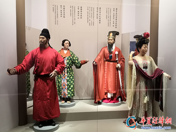 古代服饰展