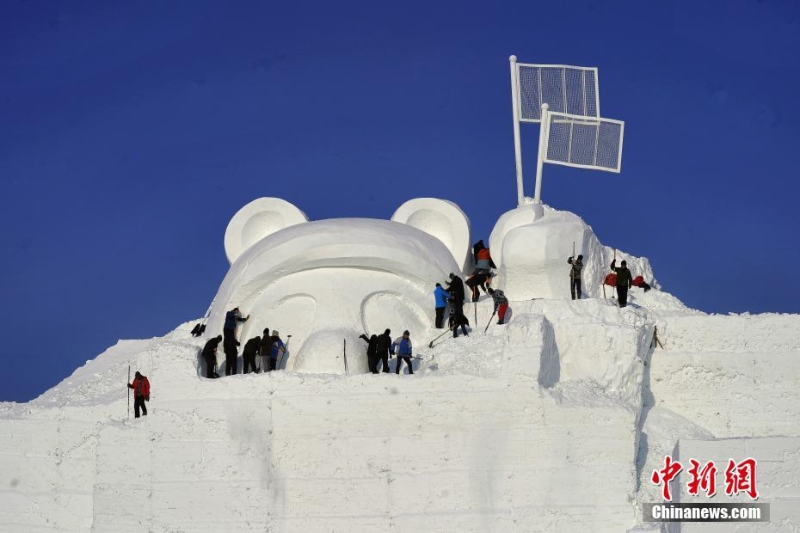 第34届太阳岛雪博会开园迎客