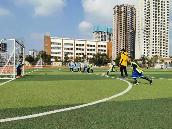 怀化市欧城小学：“踢”出别样校园文化