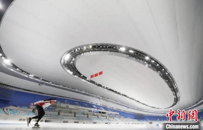 北京冬奥会唯一新建冰上竞赛场馆建成记：织就最美“冰丝带”
