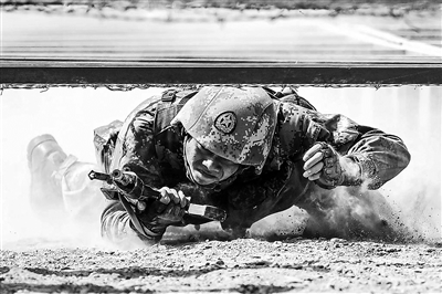 匍匐前进心有所向志在必得