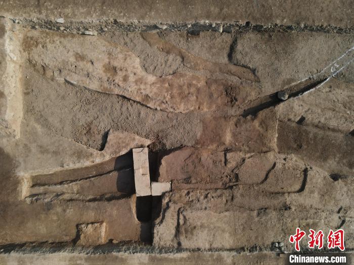 门道及其石构件。　秦始皇帝陵博物院供图