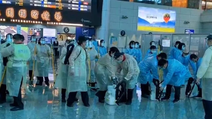 桃園機場防疫計程車駕駛曾於去年12月24日載運確診個案。（圖／東森新聞）.webp