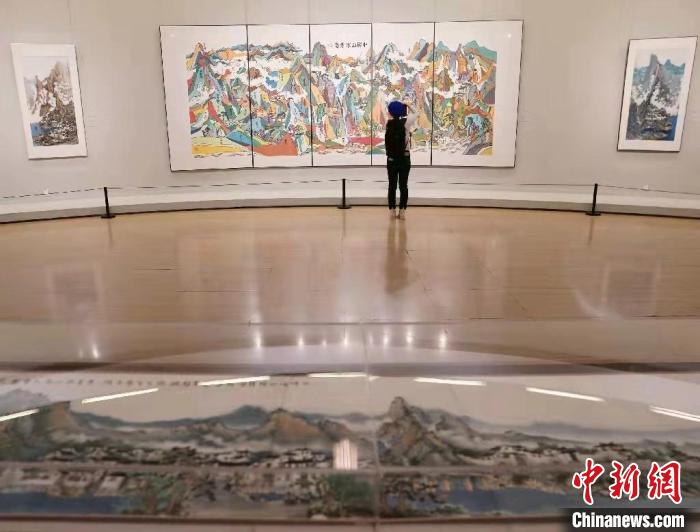 中国美术馆展出方骏200余国画精品诠“家山”意境