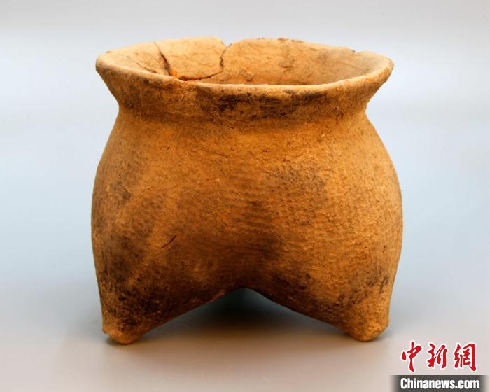 西周“陶窑”出土相关器物400余件丰镐遗址“手工业园区”形成