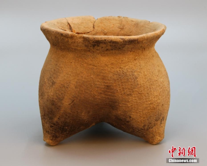 陕西西安：考古发现西周丰镐遗址最大一处制陶遗址