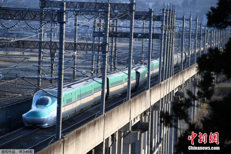 日本本州东岸海域强震 新干线列车脱轨