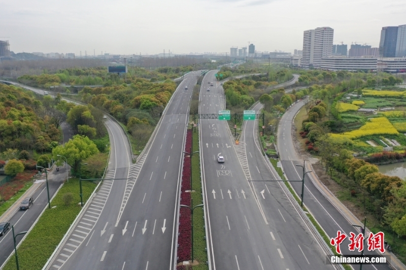 杭州亚运会重点配套工程绍兴于越智慧快速路通车