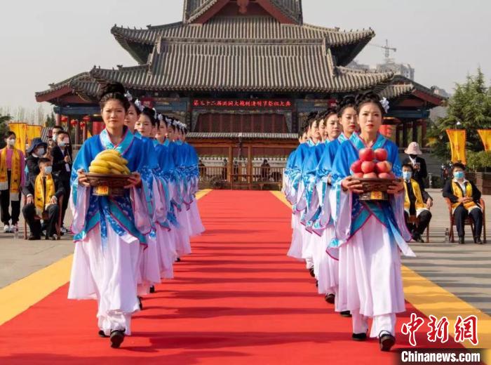 洪洞是中国历史上规模最大、时间最长、范围最广的官方移民起源地。　洪洞大槐树景区供图