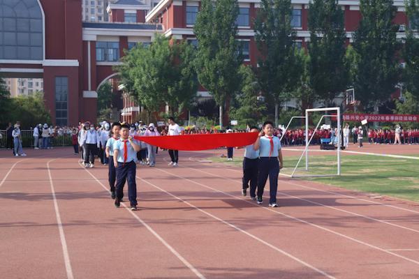 东营市广饶县兴安小学第三届春季田径运动会开幕