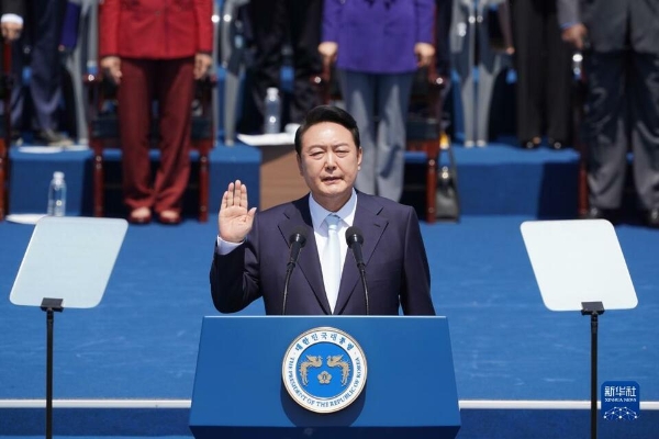5月10日，在韩国首尔，尹锡悦出席总统宣誓就职仪式。（图源：新华社）