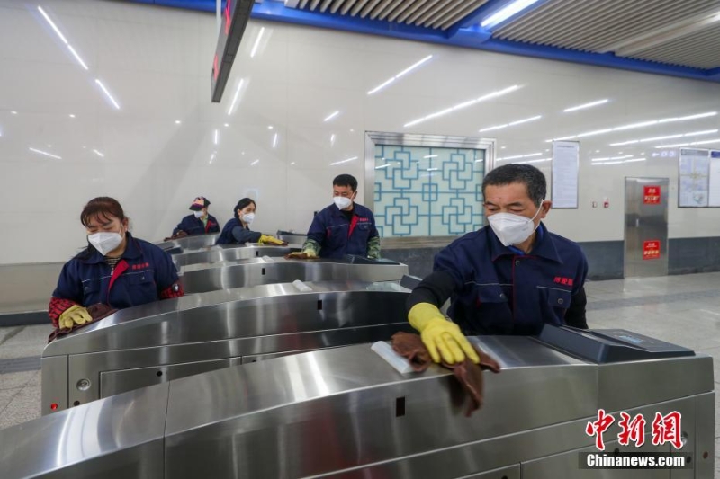 北京封閉換乘地鐵站加大消殺力度