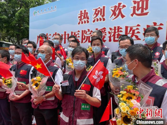 援港医疗专家张忠德：希望通过香港推动中医药走向世界