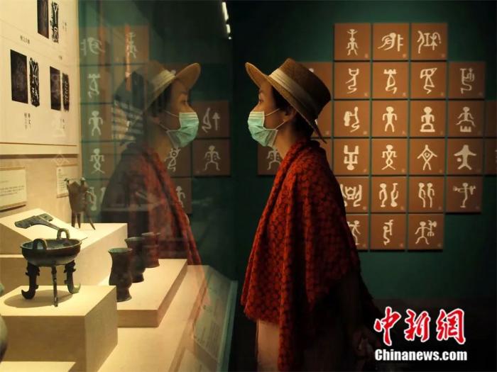 点击进入下一页