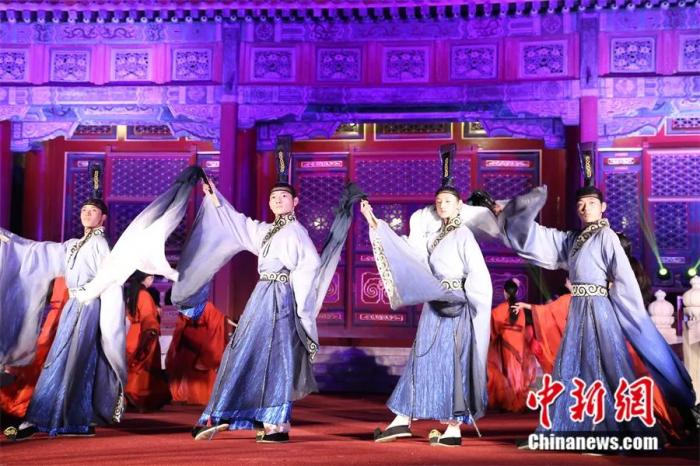 点击进入下一页