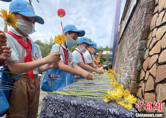 全国文化和自然遗产日景德镇祭祀窑神复烧古窑