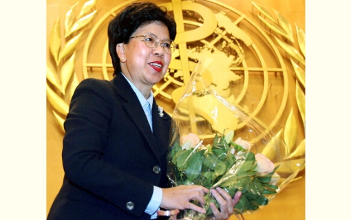 2006：陳馮富珍當選世衛總幹事
