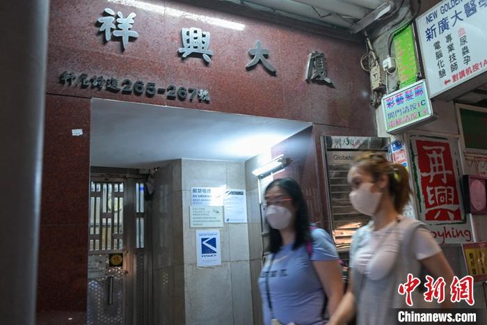 点击进入下一页