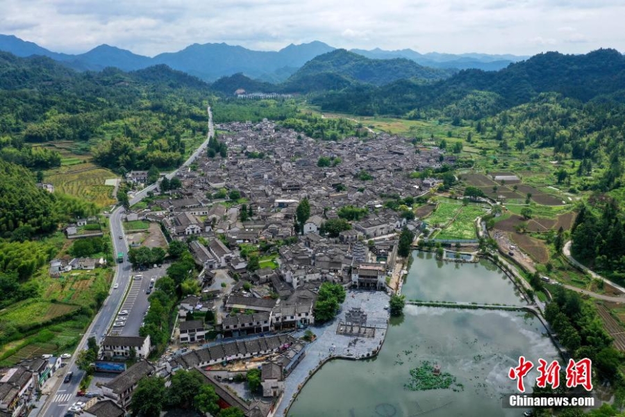 世界文化遗产地安徽西递:夏入古村景迷人