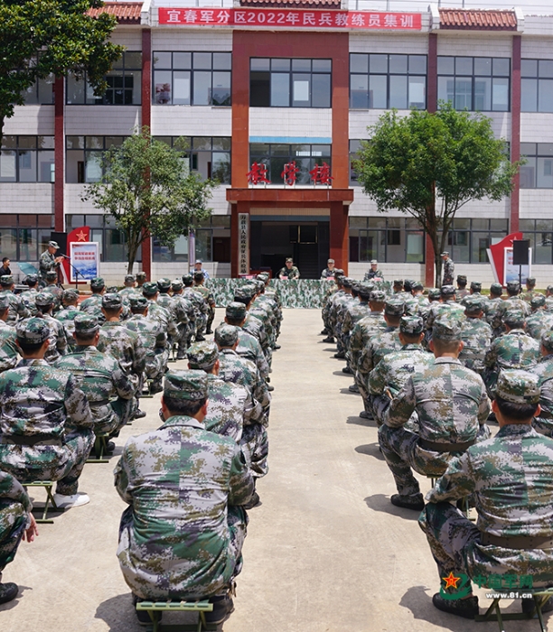 民兵训练基地图片