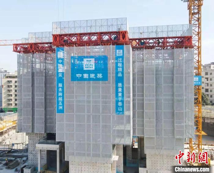 “智能集成住宅造楼机”在华南地区首次成功运用