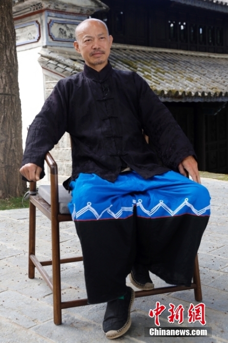 点击进入下一页