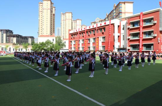 砥砺十年 逐梦前行——榆林高新小学举行建校十周年校庆活动