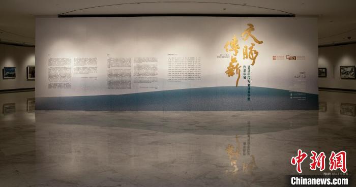 “文脉传薪——2022中国写意油画学派作品年展”现场 深圳市关山月美术馆供图