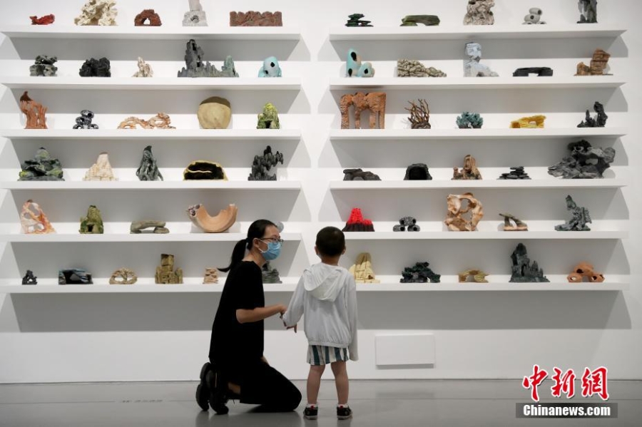 (上海战疫录）上海美术馆恢复开放 艺术氛围再度“回归”