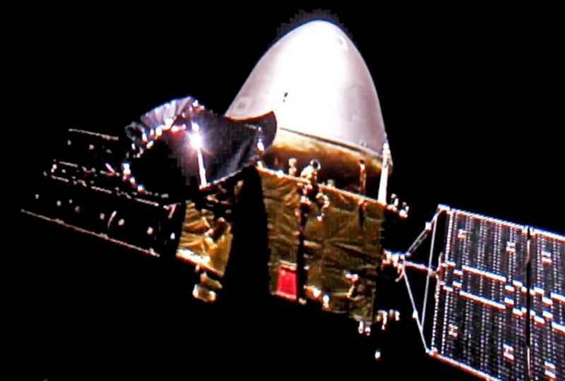 2020年10月1日，天问一号在宇宙深空中的飞行照片首次曝光。（图源：中国航天科工）
