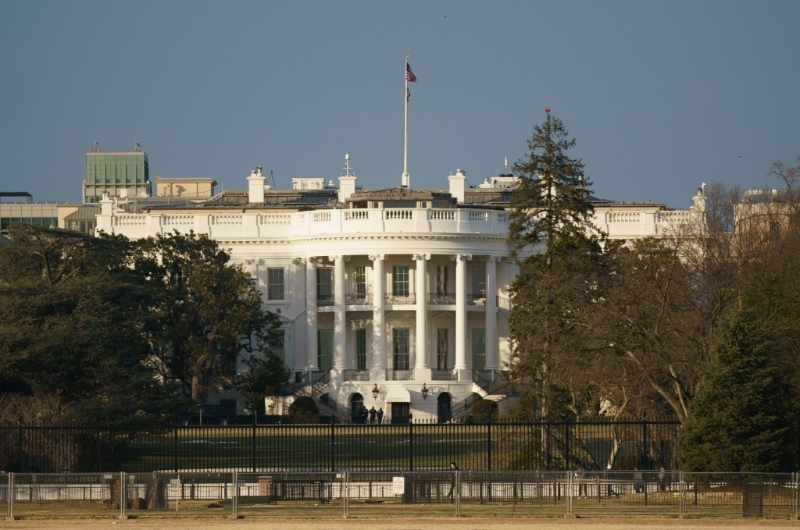 这是1月19日在美国首都华盛顿拍摄的白宫。新华社发 沈霆摄